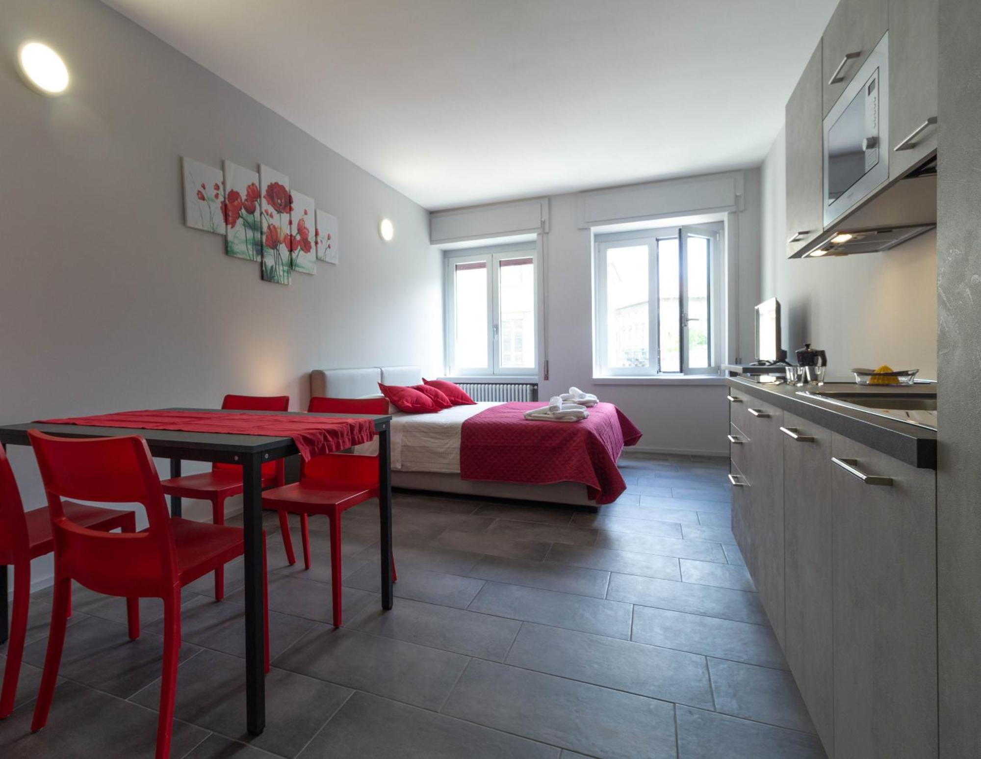 Papavero Apartment - Affitti Brevi Italia Lecco Buitenkant foto